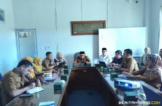 Pemkab Pasaman Barat menggelar rapat teknis di Ruang Rapat Sekretaris Daerah pada Selasa (23/6). foto : h