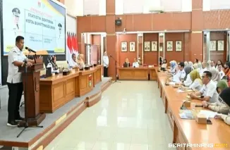 Pemko Bukittinggi melalui Diskominfo gelar bimtek statistik Sektoral 2026 , dibuka oleh Sekdako. Rismal Hadi di Aula Balaikota, Rabu, (26/08)