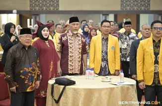 Gubernur Mahyeldi Dorong Alumni UNP Perkuat Kontribusi untuk Sumbar