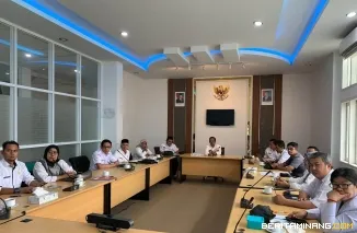 Suasana Rakor Perkembangan Rehabilitasi dan Rekonstruksi Infrastruktur Pascabencana Alam di Sumatera yang dipimpin Menteri Dalam Negeri Muhammad Tito Karnavian, Rabu (23/9/2026) yang diikuti Pemko Padang Panjang. Foto: Kominfo Padang Panjang