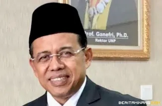 Senior Eksekutif UNP Prof. Ganefri.  Foto:Dok.