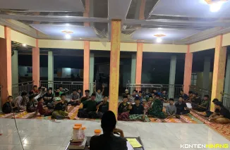 Kegiatan Muhadarah pada Rabu (30/7/2025) malam di - Pondok Pesantren Madinatul Ilmi Nurul Ikhlas (PPMINI) Padang Pariaman, Sumbar. Foto: Abdul Jamil
